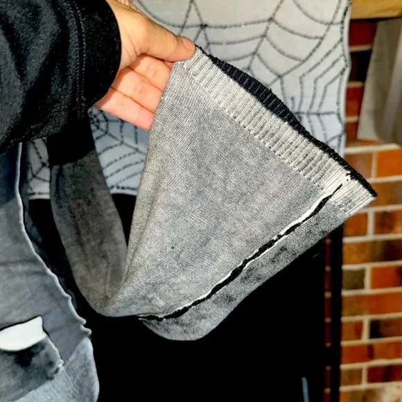 Y2K SINFUL black and gray acid wash bell sleeve hoodie with gem red rose - Picture 5 of 11